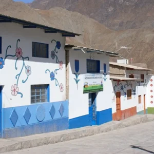 Paquete de Traslado: Lima - Antioquia de colores